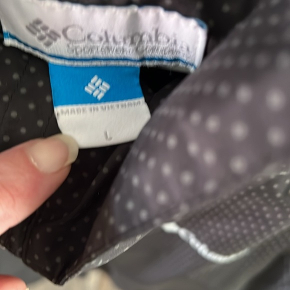 Women’s Columbia Jacket - Picture 2 of 5